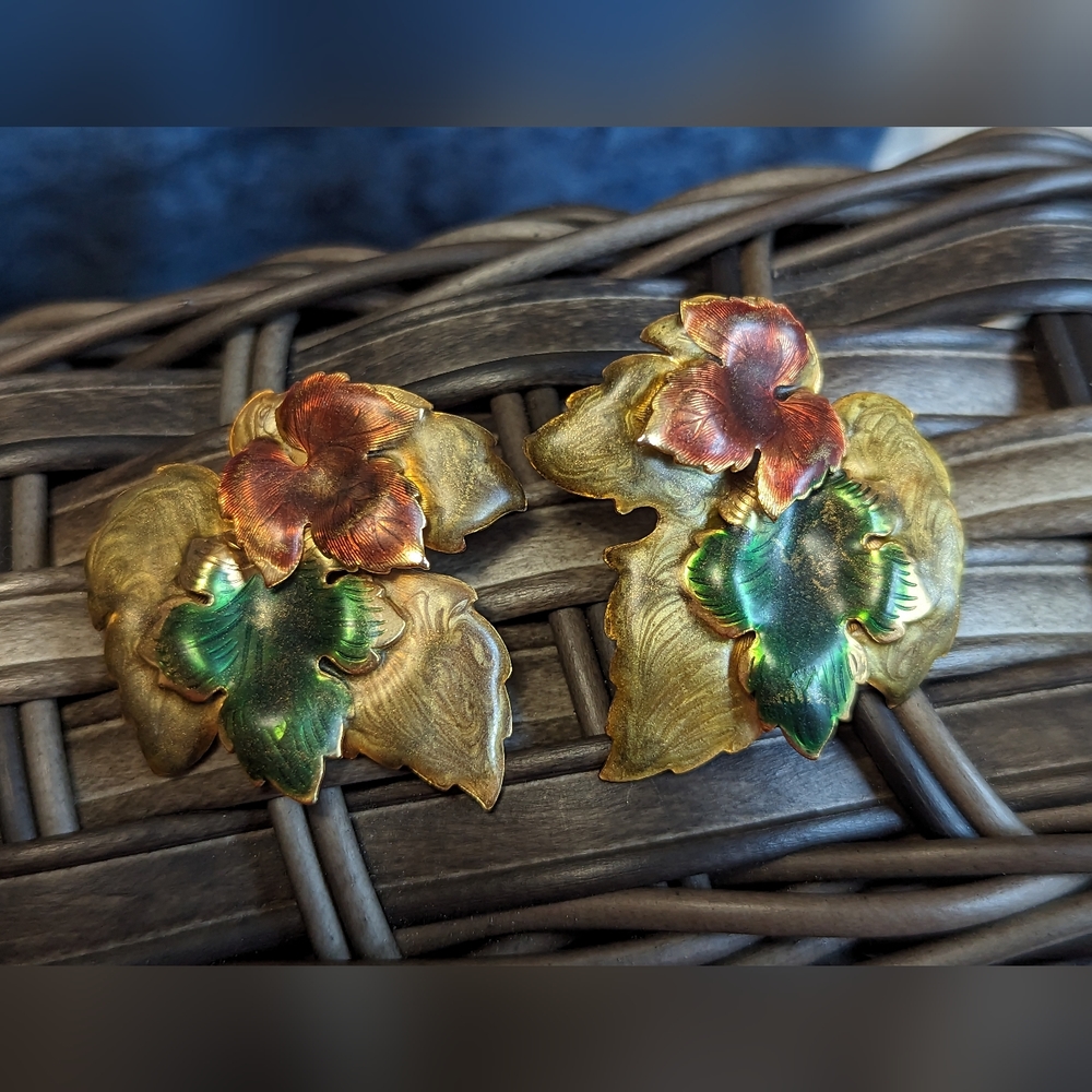Vintage costume jewelry fall leaf earrings